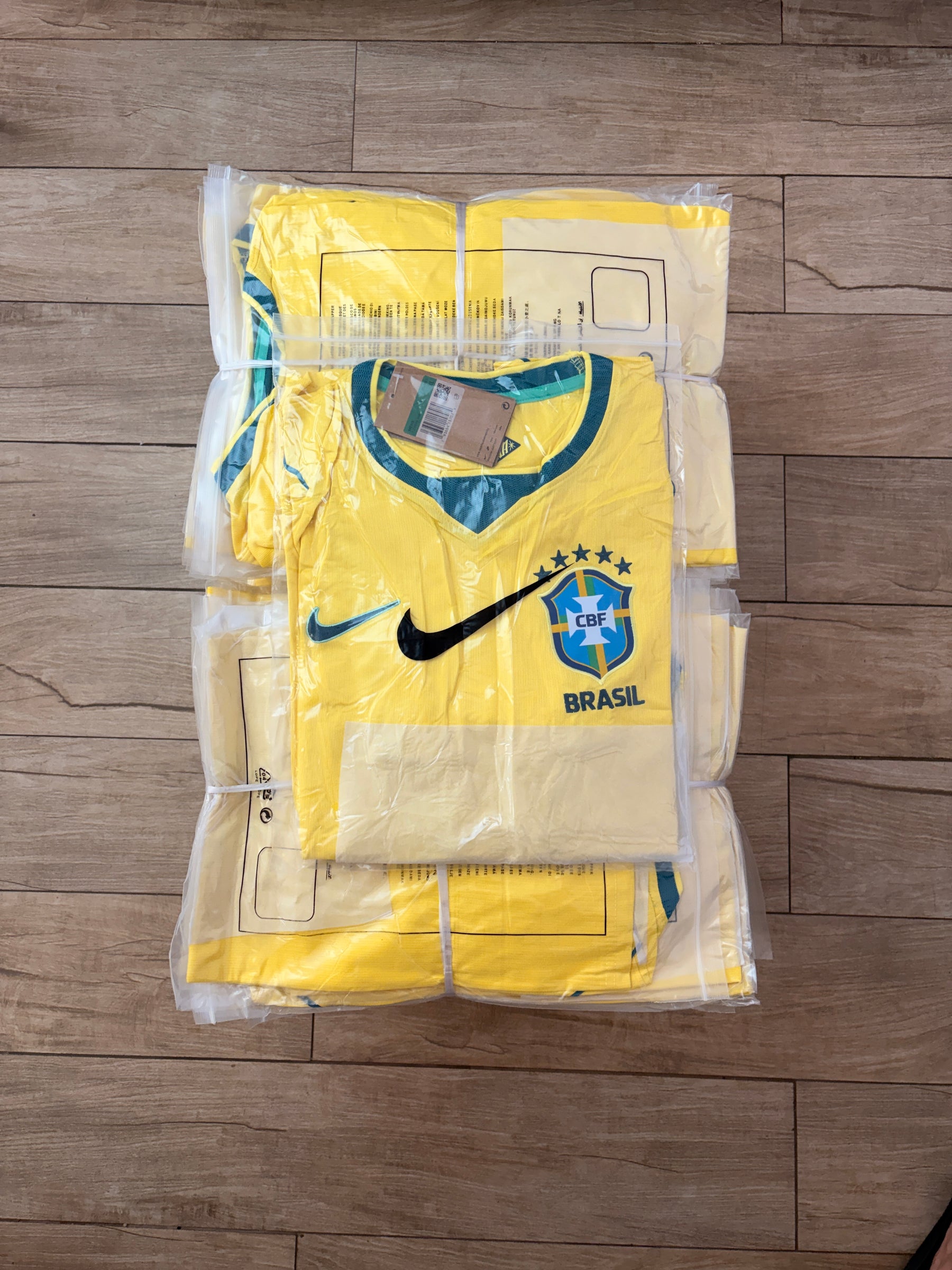 BRASIL 12 CAMISAS