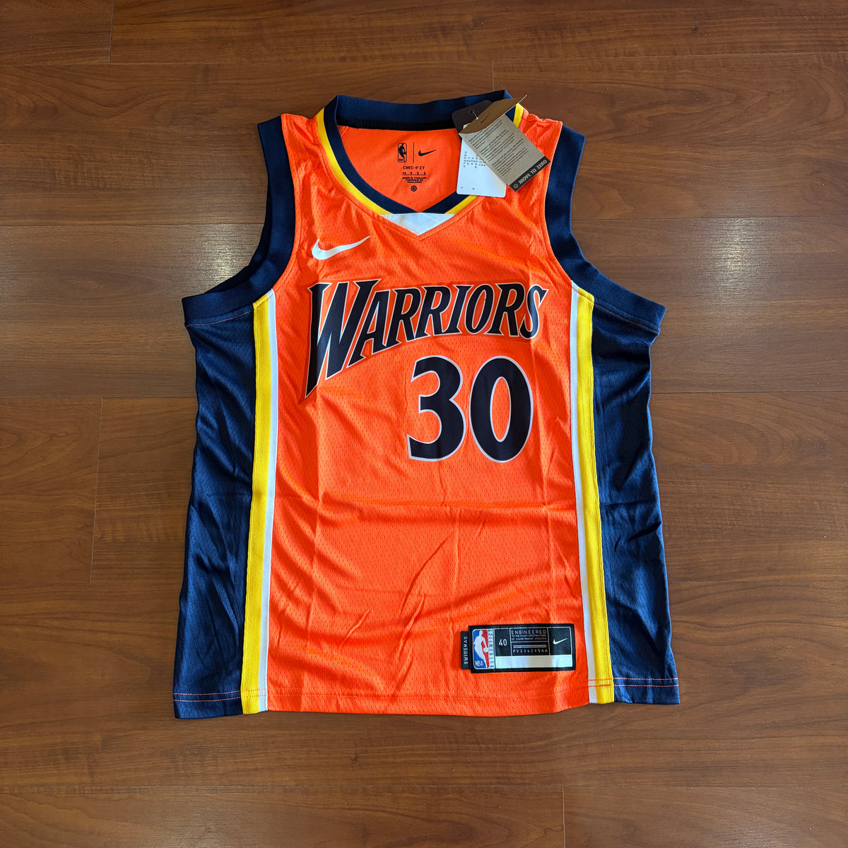 JERSEY  GOLDEN STATE - 30 CURRY LARANJA
