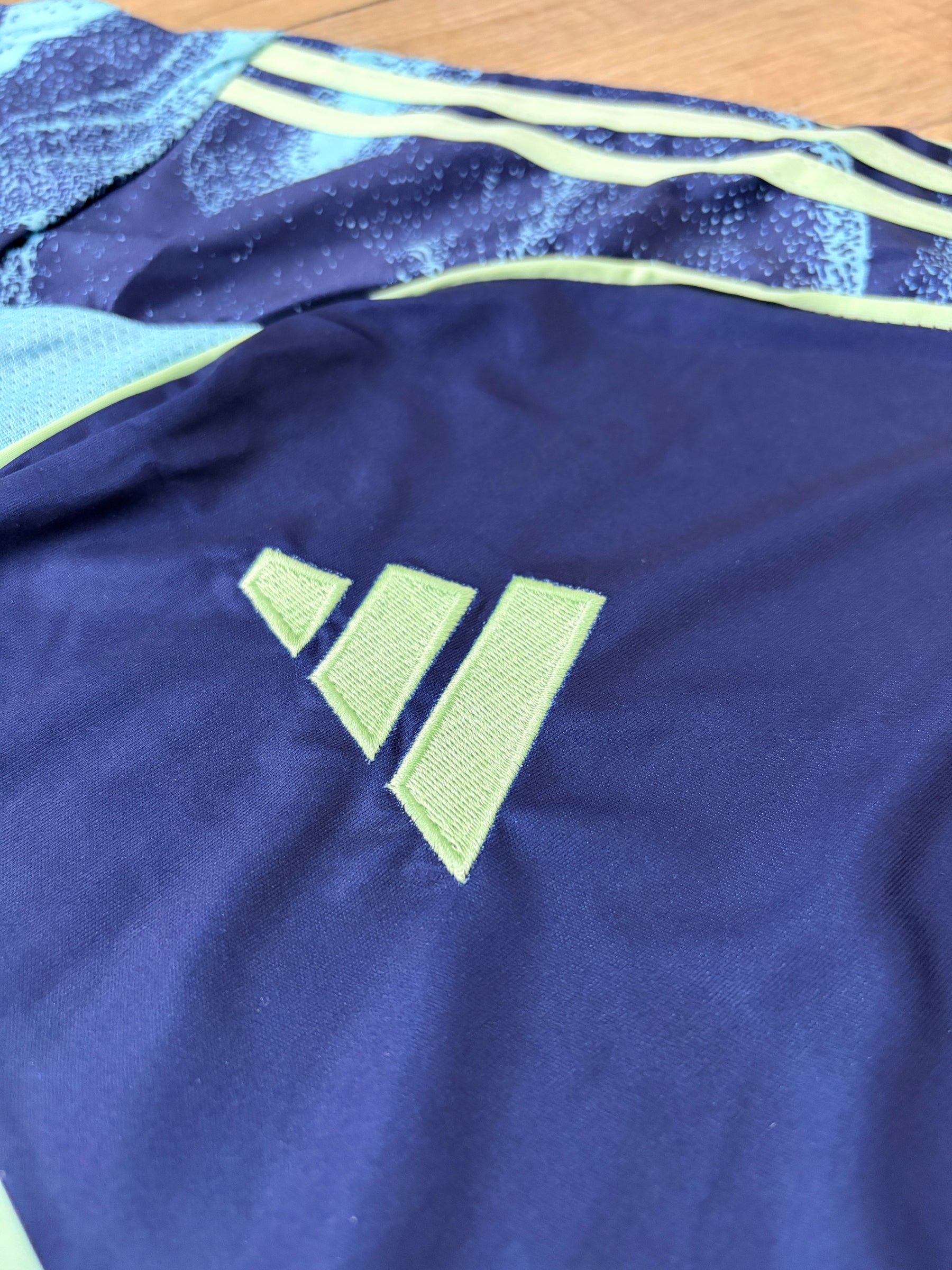 AJAX AZUL